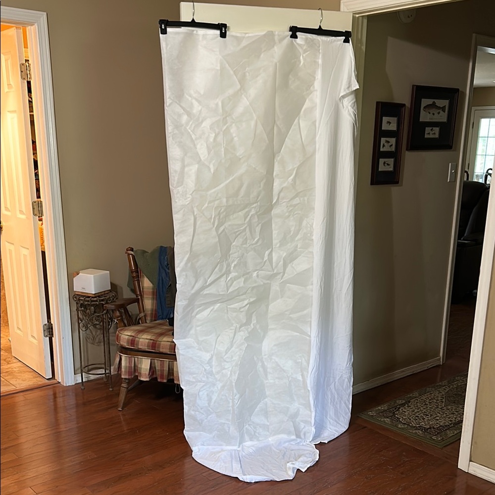 White Bedskirt - Queen - Picture 6 of 8